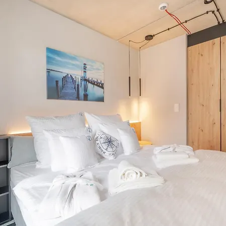 Апартаменты Loft Marine Port Basen & Sauny & Fitness Nielimitowany Dostep Колобжег