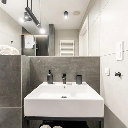 Апартаменты Loft Marine Port Basen & Sauny & Fitness Nielimitowany Dostep Колобжег